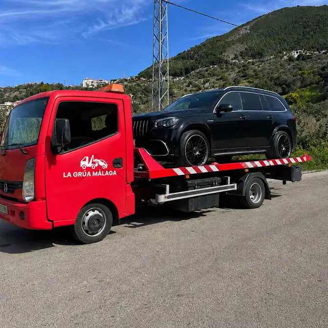 recogida en grua en autopista en malaga